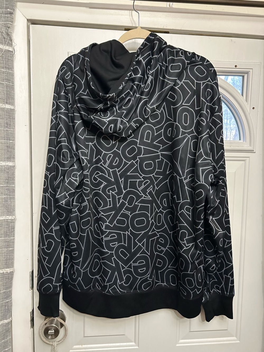 Reebok Black Hoodie with White Logo and Red Tag - Picture 2 of 4